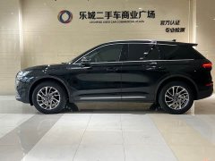 Lincoln Explorer 2.0T Two-Wheel Drive Premium - ფოტო 4