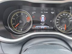 Jeep Liberty Light 2.0L FWD Classic Sport Edition - фото 8