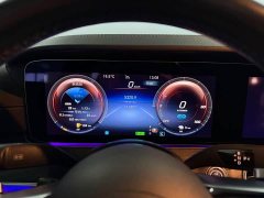 Mercedes-Benz E-Class New Energy E 350 e L Plug-in Hybrid Sport Sedan - ფოტო 11