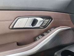 BMW 3 Series 320Li M Sport Package - ფოტო 17
