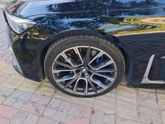 BMW 7 Series 740Li xDrive Executive M Sport Package - photo 6