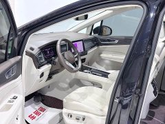 Volkswagen Viloran 330TSI Luxury - фото 11