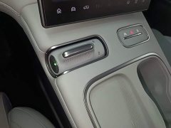 NIO ES6 75kWh - фото 13