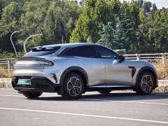 Xiaomi YU7 Four-Wheel Drive Pro - ფოტო 8