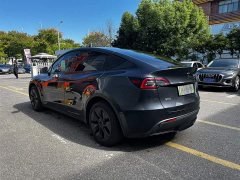 Tesla Model Y Rear-Wheel Drive - ფოტო 7