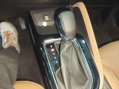 Buick GL6 323T Hybrid Connected Luxury - ფოტო 13