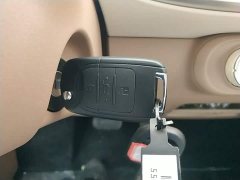 Wuling Hongguang MINIEV Fourth Generation Four-Door Advanced Edition - фото 8
