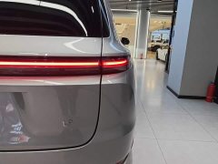 Li Auto L9 Ultra - ფოტო 7