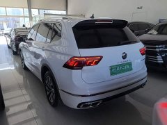 Volkswagen Tiguan L Plug-in Hybrid 430PHEV Plug-in Hybrid Premier Edition - photo 4