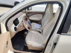 Wuling Hongguang MINIEV Fourth Generation Four-Door Advanced Edition - ფოტო 14