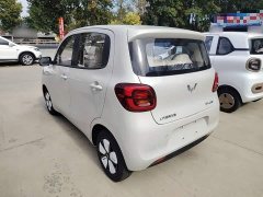 Wuling Hongguang MINIEV Fourth Generation Four-Door Advanced Edition - ფოტო 4