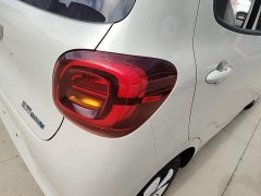 Wuling Hongguang MINIEV Fourth Generation Four-Door Advanced Edition - ფოტო 7