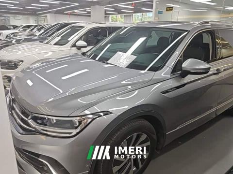 2022 Volkswagen Tiguan L Plug-in Hybrid 430PHEV Plug-in Hybrid Premium Edition