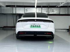 Yangwang U7 EV Four-Seater Flagship - ფოტო 12