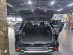 Toyota Highlander Hybrid 2.5L AWD Elite 7-Seater - фото 18