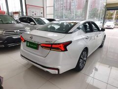 Nissan Teana 2.0L XL-TLS Comfort Edition - фото 6