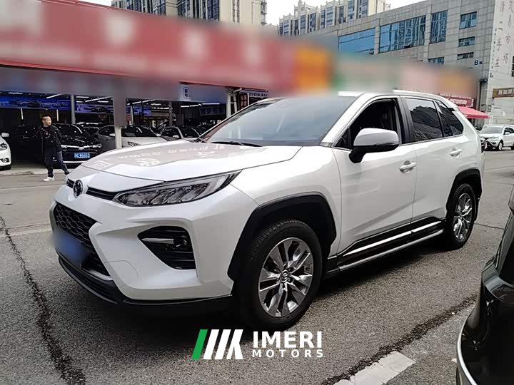 Toyota Vland 2.0L CVT AWD Luxury Plus - автомобиль из Китая