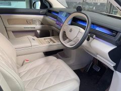 NIO ES8 Six-Seat Executive Signature Edition - photo 3