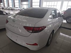 Hyundai Elantra 1.6L Automatic GL Deluxe Edition - photo 6