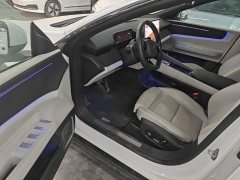 Polestar 4 Single MotorLong RangePLUS - ფოტო 15