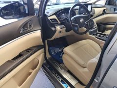 Buick GL8 Land Executive Cabin Premium - ფოტო 15