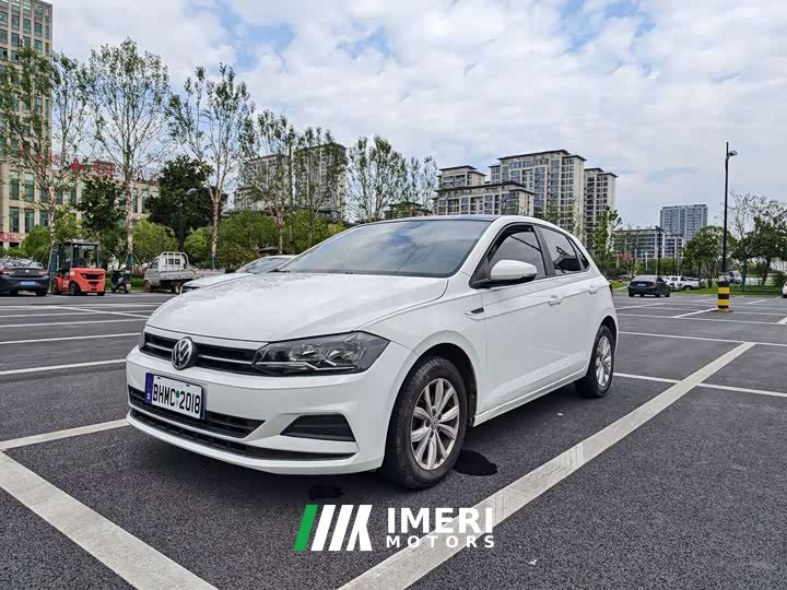 Volkswagen Polo Plus 1.5L Automatic Colorful Tech Edition - ავტომობილი ჩინეთიდან