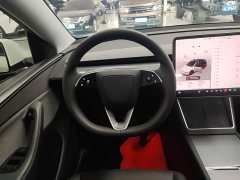 Tesla Model Y Rear-Wheel Drive - ფოტო 10