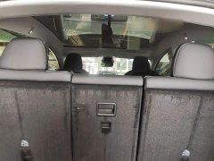 Tesla Model Y Rear-Wheel Drive - ფოტო 17