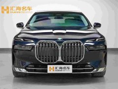 BMW 7 Series 735Li Luxury Package - ფოტო 2
