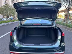 Geely Emgrand 5th Generation 1.5T DCT Flagship - фото 16