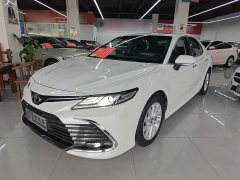 Toyota Camry 2.0G Luxury - ფოტო 1