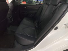 Toyota Camry 2.0G Luxury - ფოტო 16