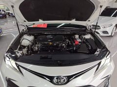 Toyota Camry 2.0G Luxury - ფოტო 19