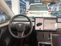 Tesla Model Y Long Range All-Wheel Drive - photo 12