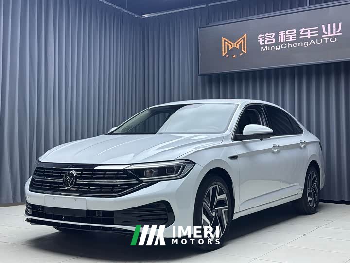 Volkswagen Sagitar 280TSI DSG Excellence Edition - автомобиль из Китая
