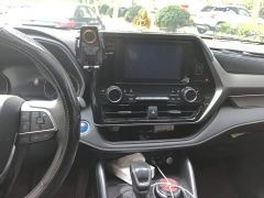 Toyota Crown Venza 2.5L HEV AWD Luxury - photo 13