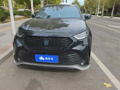 Toyota Crown Venza 2.5L HEV AWD Luxury - photo 2