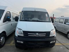 Maxus V80 2.5T Manual Classic City Logistics King Short Wheelbase Mid-Roof 2/3-Seater - photo 2