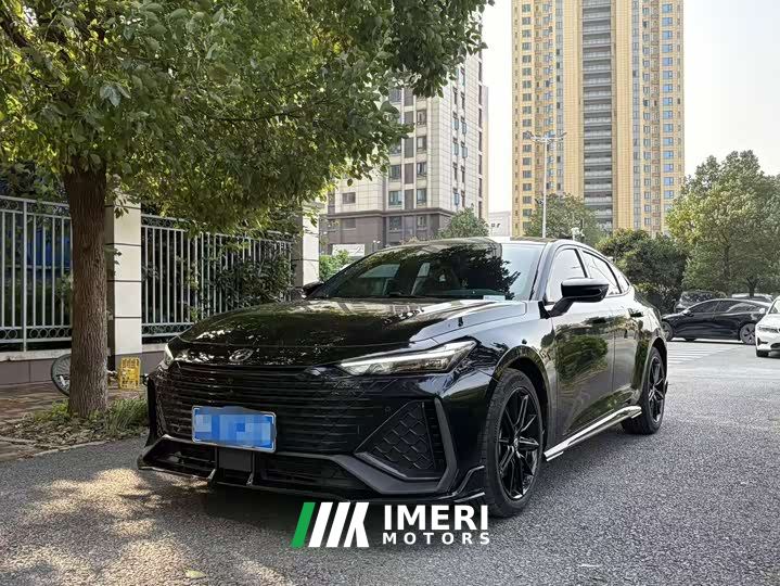 Changan UNI-V 2.0T Leading Speed Edition