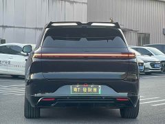 Li Auto L6 Max - ფოტო 8