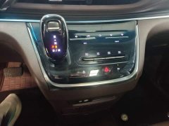 Buick GL8 Land Business Class 652T Luxury - photo 13