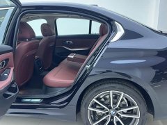 BMW 3 Series 325Li M Sport Package - ფოტო 10