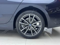 BMW 3 Series 325Li M Sport Package - ფოტო 9