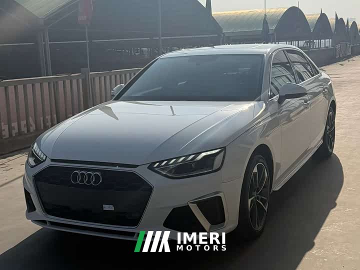 Audi A4L 40 TFSI Fashion Dynamic