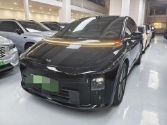 Li Auto i6 Two-Wheel Drive Standard - ფოტო 1