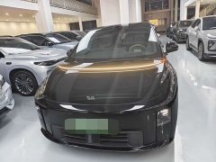 Li Auto i6 Two-Wheel Drive Standard - ფოტო 2