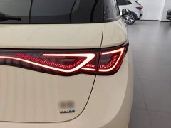 BYD Dolphin Smart Driving Edition 520km Knight Edition - фото 7