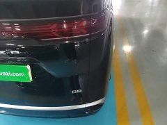 Denza D9 DM-i 970 AWD Flagship - ფოტო 7