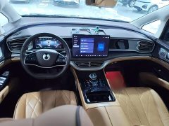 Denza D9 DM-i 980 AWD Luxury - ფოტო 9