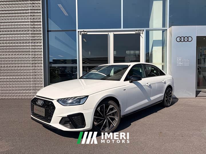 Audi A4L 40 TFSI Luxury Dynamic - car from China